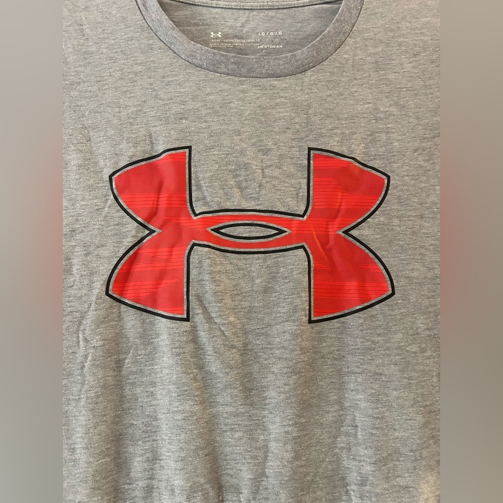 Under Armour Men’s Loose T Shirt Large - Picture 2 of 3